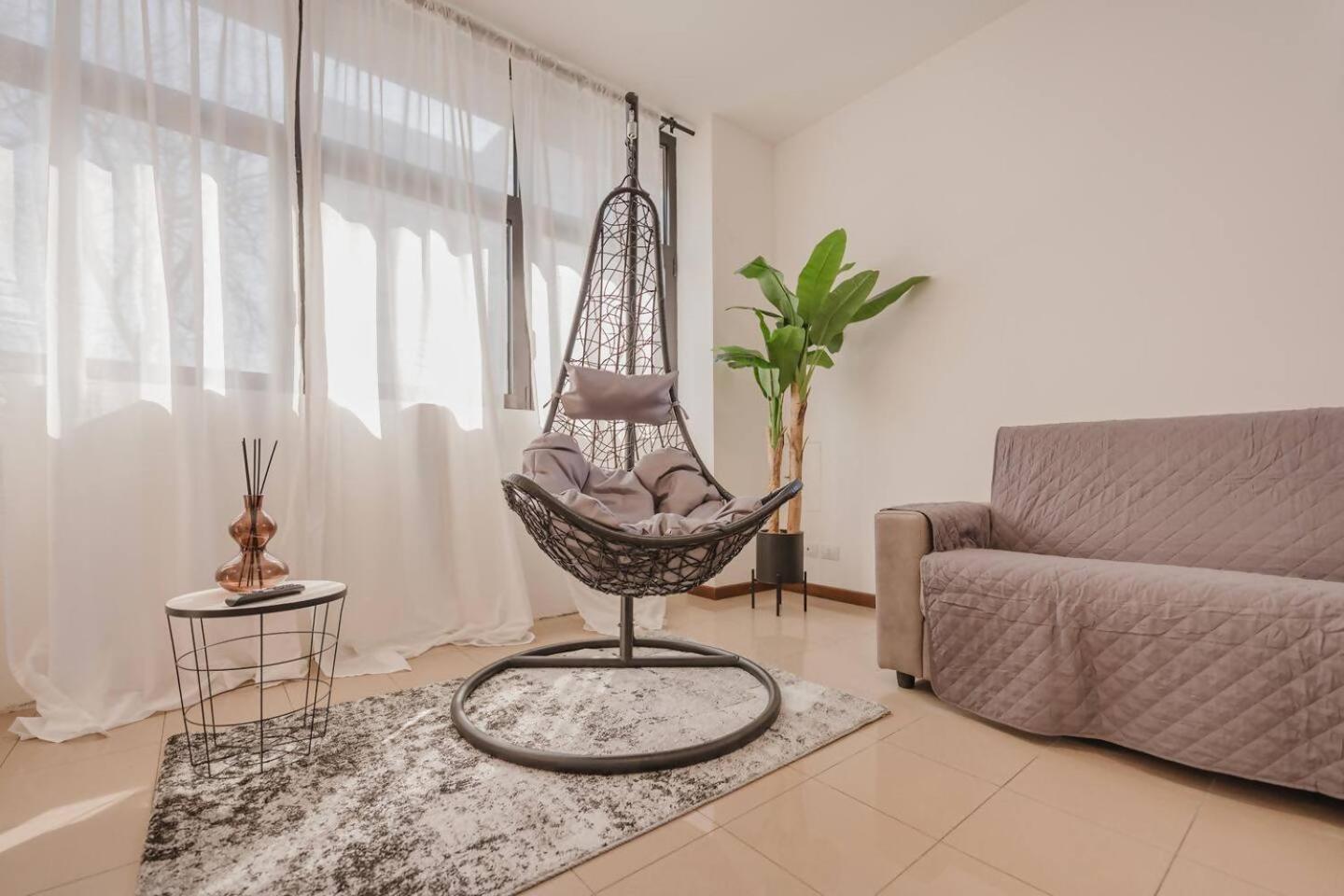 Unico 8 A 700mt Dalla Stazione Apartamento